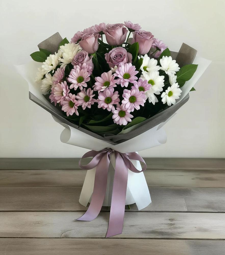 Букет цветов из: Хризантемы и Розы в Туапсе