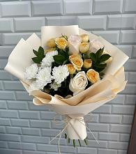 Букет цветов из:  Розы и Хризантемы в Туапсе