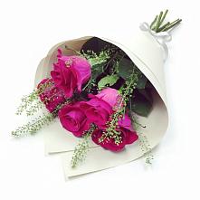 Букет цветов из:  Розы в Туапсе