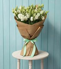 Букет цветов из:  Лизиантусы в Туапсе