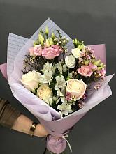 Букет цветов из:  Альстромерии, Розы и Лизиантусы #REPLACE_PRED# Туапсе