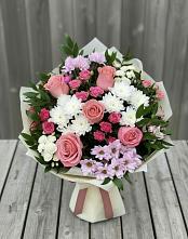 Букет цветов из:  Альстромерии, Гвоздики, Розы и Хризантемы #REPLACE_PRED# Туапсе