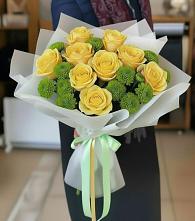 Букет цветов из:  Хризантемы и Розы в Туапсе