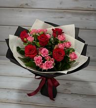Букет цветов из:  Розы в Туапсе