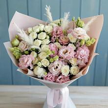 Букет цветов из:  Альстромерии и Розы в Туапсе